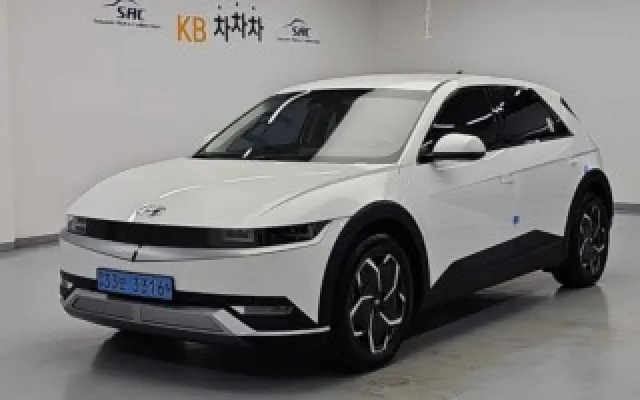 현대 아이오닉 5 2023/10 33,586km